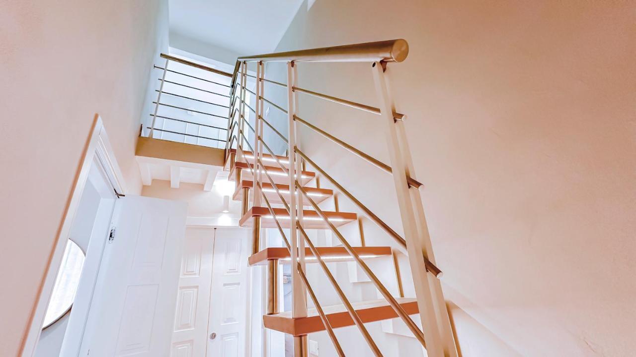 Alighieri Boutique Apartment Флоренция Екстериор снимка