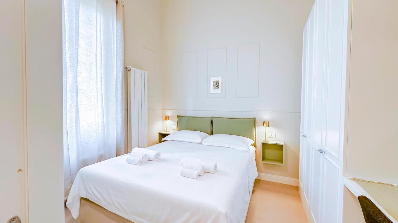Alighieri Boutique Apartment Флоренция Екстериор снимка