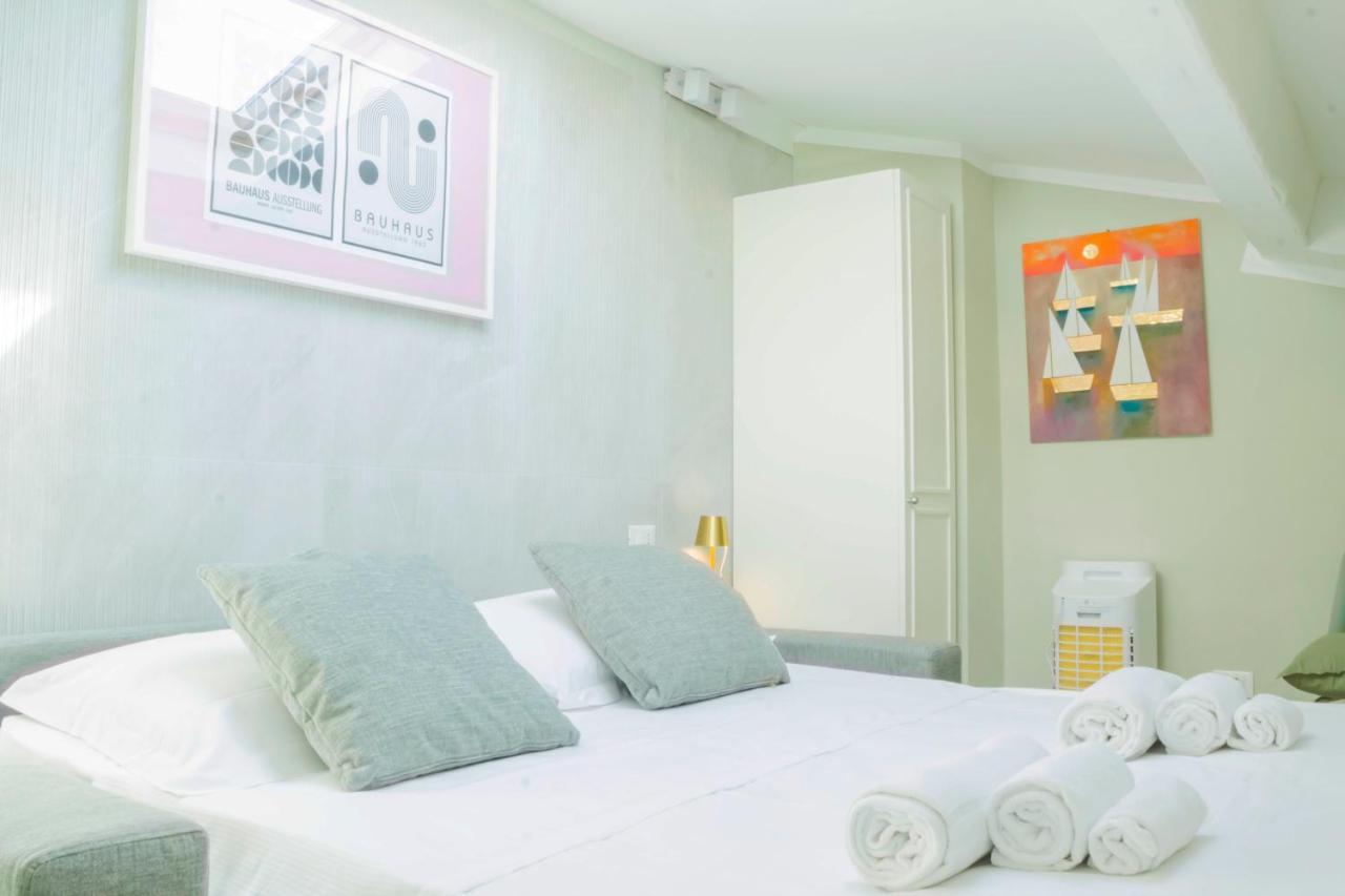 Alighieri Boutique Apartment Флоренция Екстериор снимка
